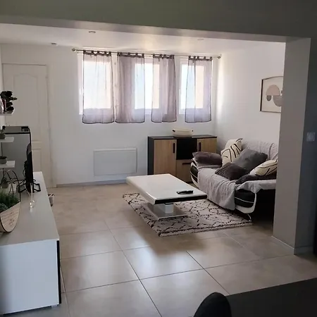 Apartment 101 Barbe Cazaubon